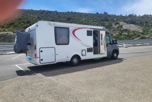 PROFILE  BURSTNER NEXXO 740 full